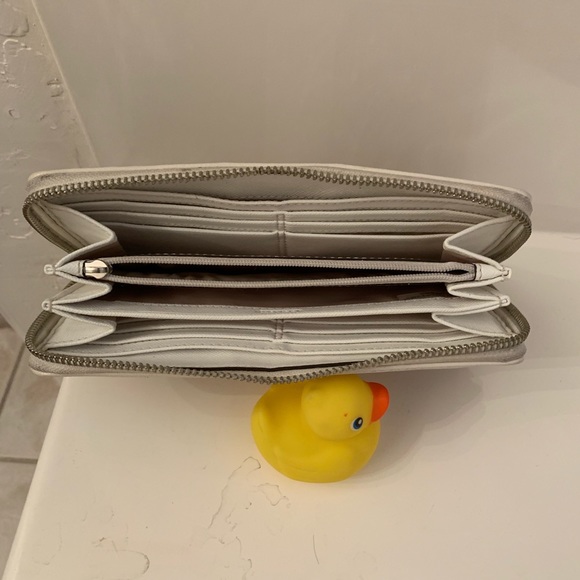 Coach Wallet - Picture 3 of 3